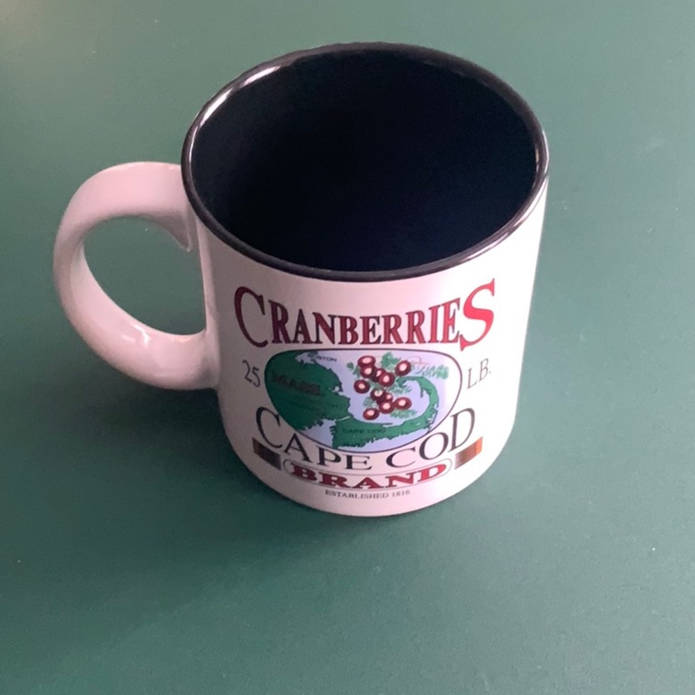 Cuffy's Cranberries Cape Cod Brand Massachusettes